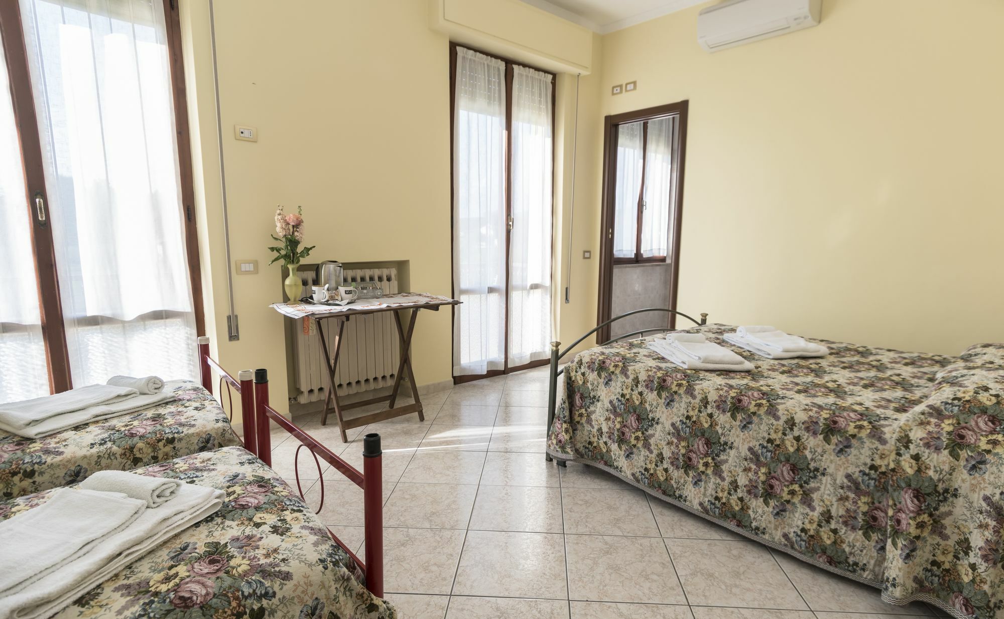 Camere Mariella อัสซิซี ภายนอก รูปภาพ